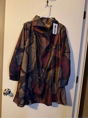 Women’s Multicolor Abstract Pattern Hooded Cowl Neck Tunic Size Large NWT